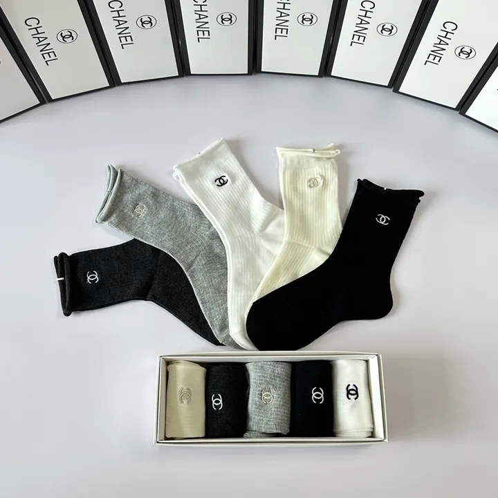 スーパーコピー シャネル 靴下