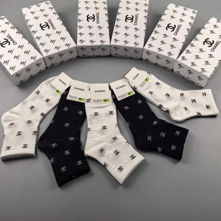 スーパーコピー シャネル 靴下