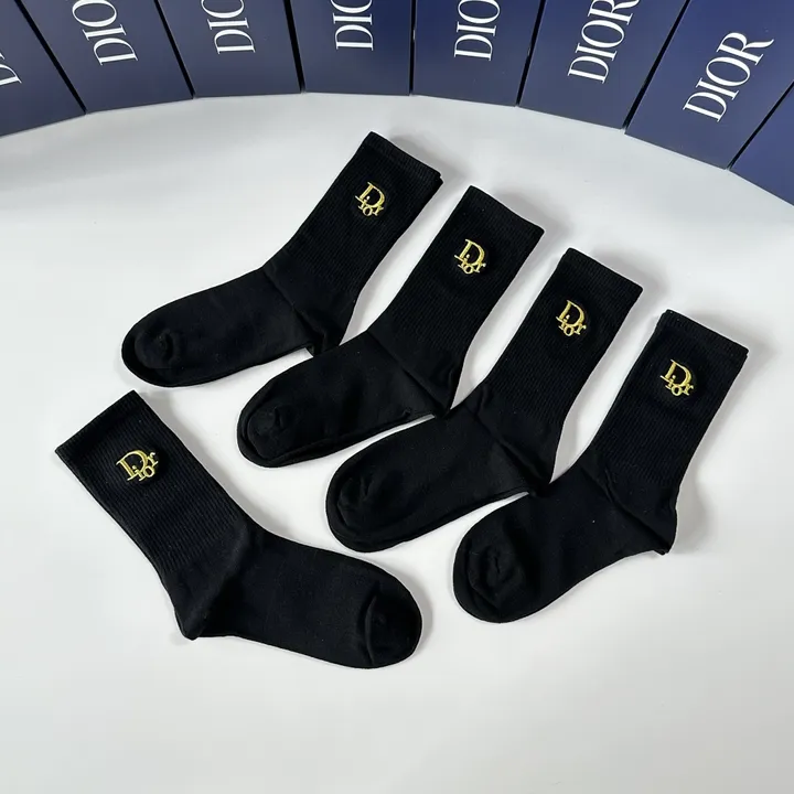 スーパーコピー ディオール 靴下