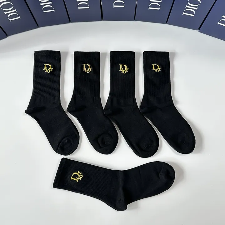 スーパーコピー ディオール 靴下