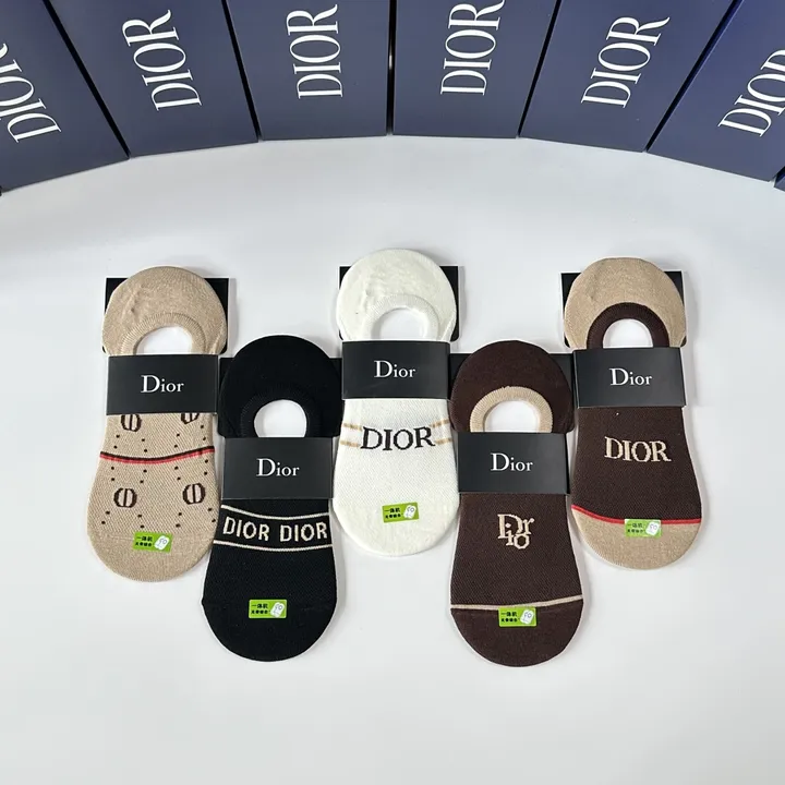 スーパーコピー ディオール 靴下