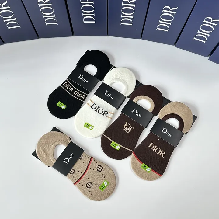 スーパーコピー ディオール 靴下