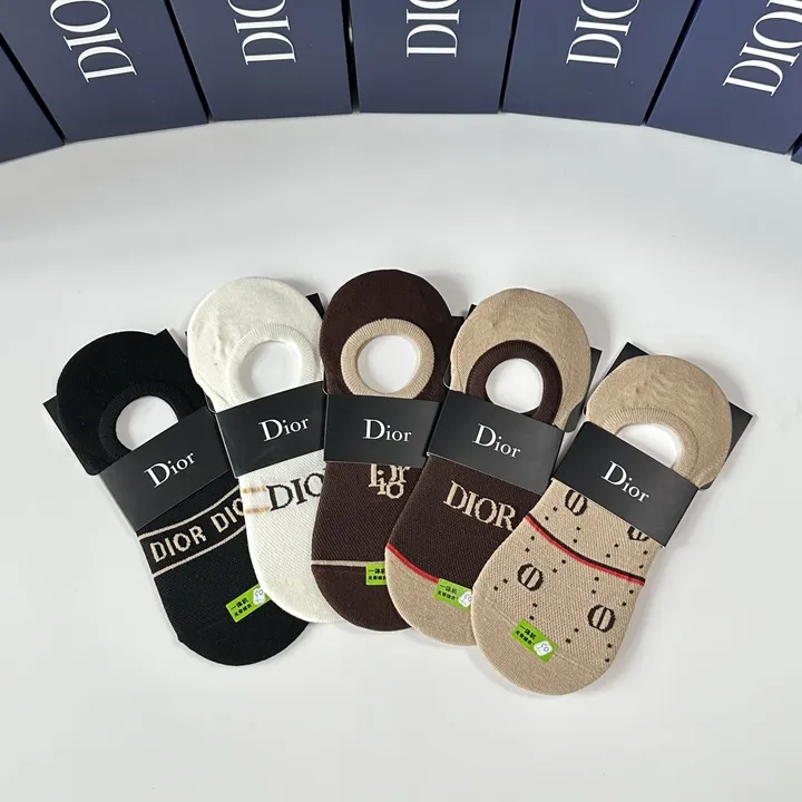 スーパーコピー ディオール 靴下