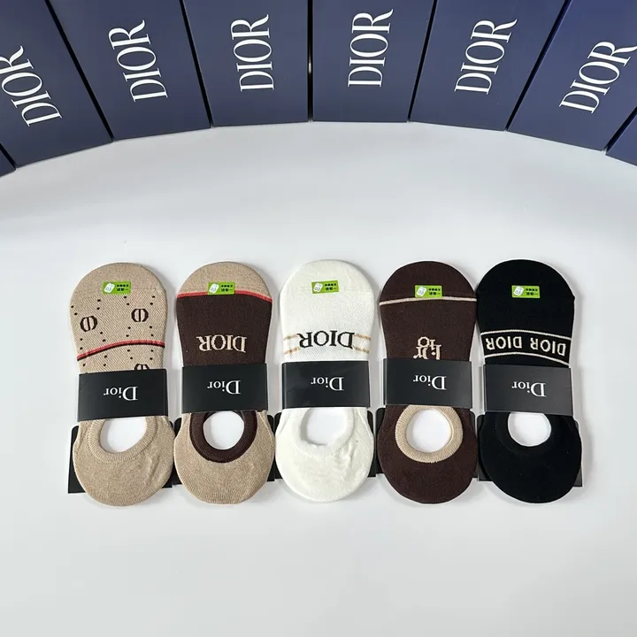スーパーコピー ディオール 靴下
