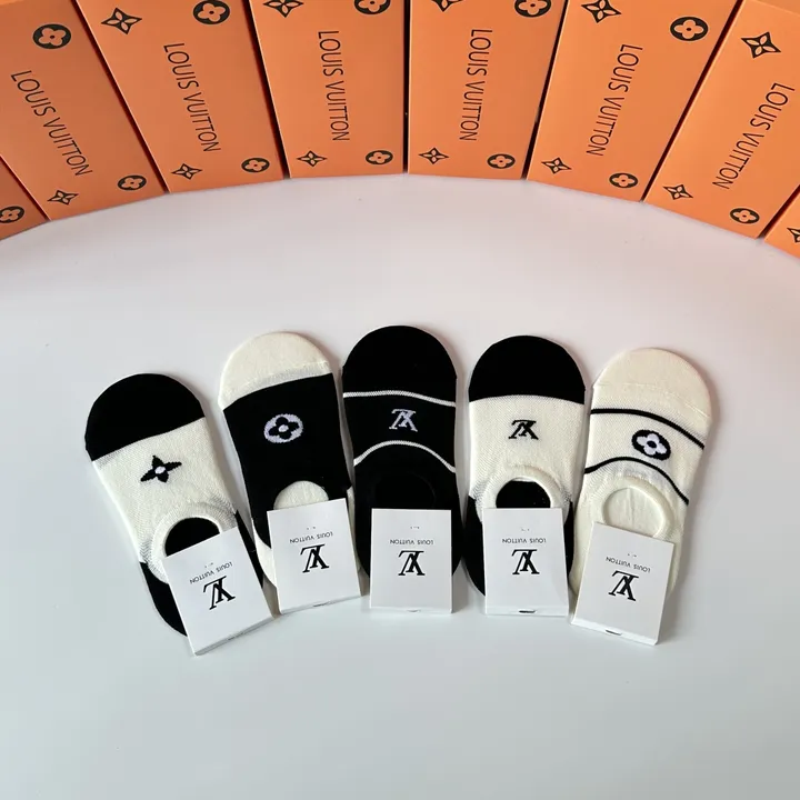 スーパーコピー ルイヴィトン 靴下