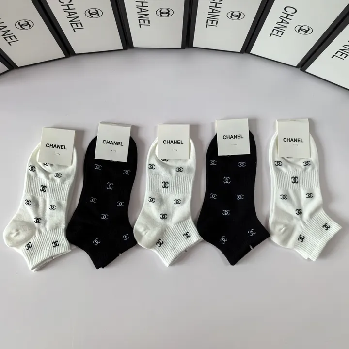 スーパーコピー シャネル 靴下