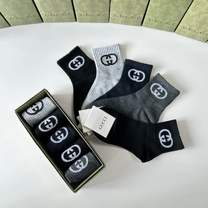 スーパーコピー グッチ 靴下