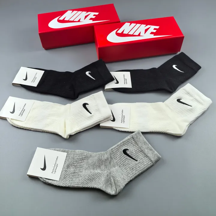 スーパーコピー ナイキ 靴下