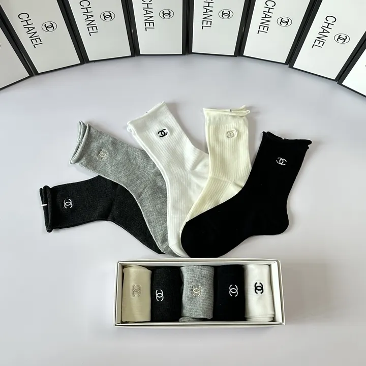 スーパーコピー シャネル 靴下