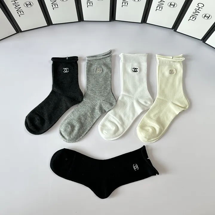 スーパーコピー シャネル 靴下