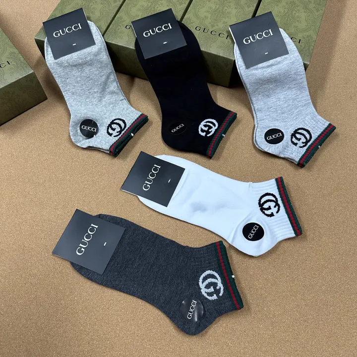 スーパーコピー グッチ 靴下