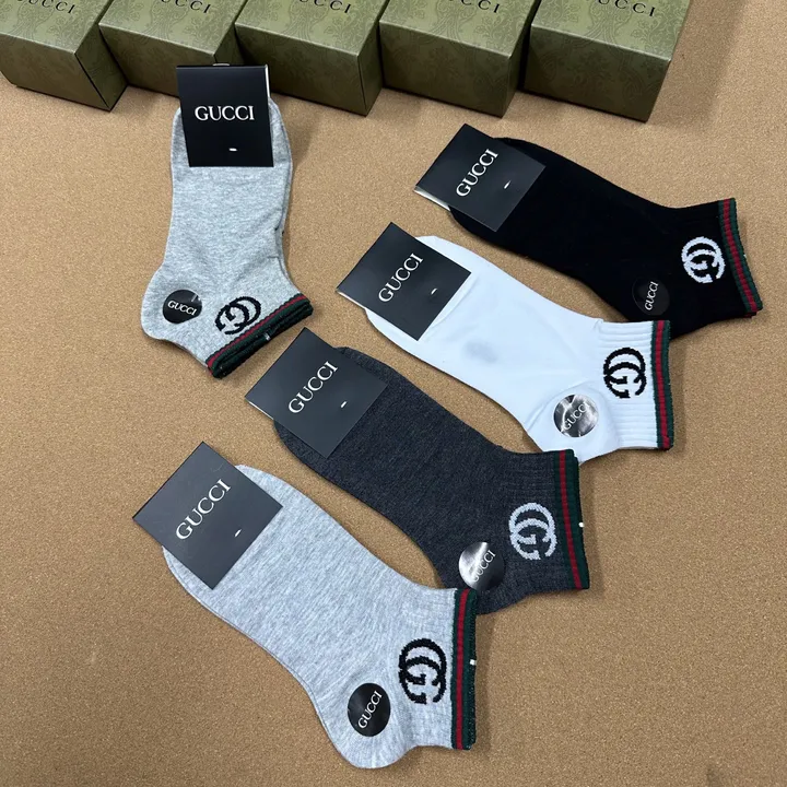 スーパーコピー グッチ 靴下