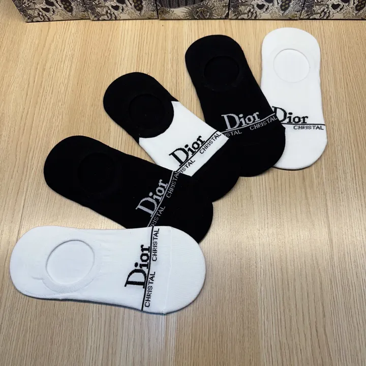 スーパーコピー ディオール 靴下