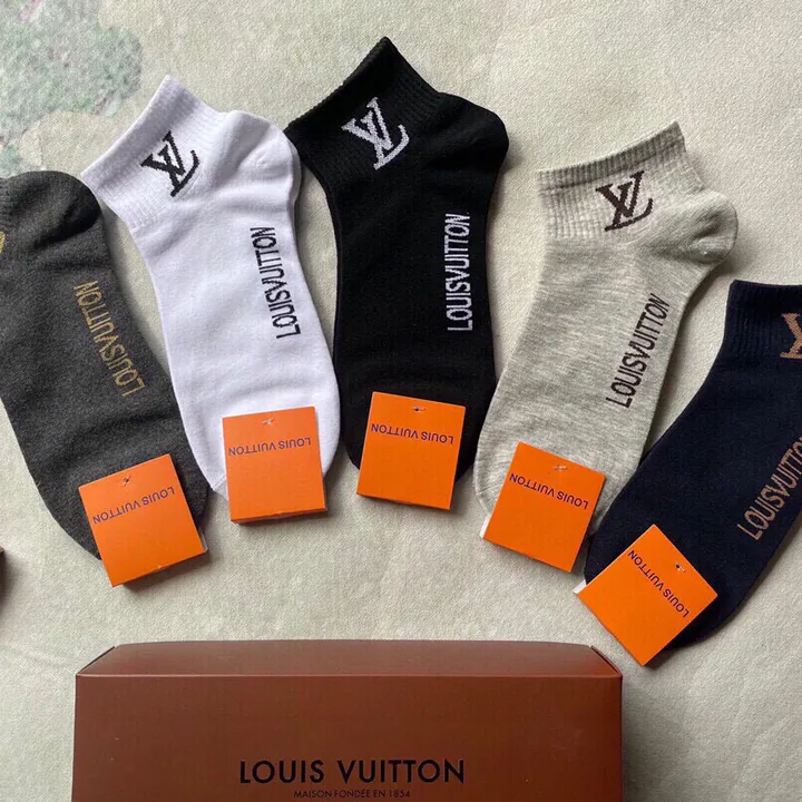 スーパーコピー ルイヴィトン 靴下