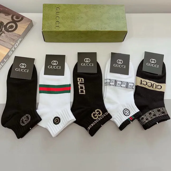 スーパーコピー グッチ 靴下