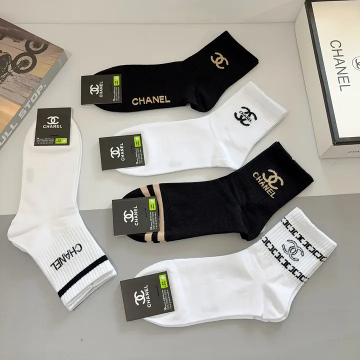 スーパーコピー シャネル 靴下