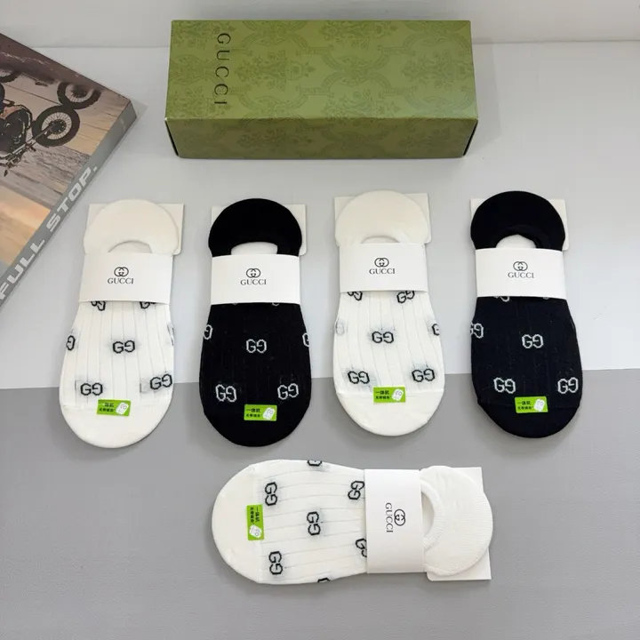 スーパーコピー グッチ 靴下