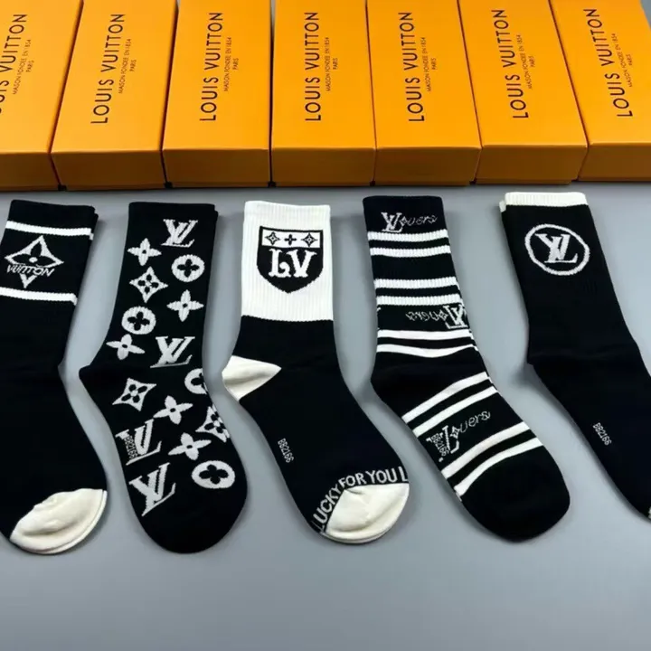 スーパーコピー ルイヴィトン 靴下