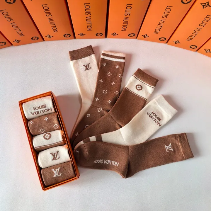 スーパーコピー ルイヴィトン 靴下