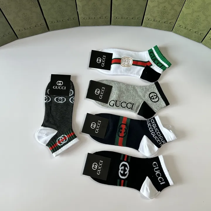 スーパーコピー グッチ 靴下