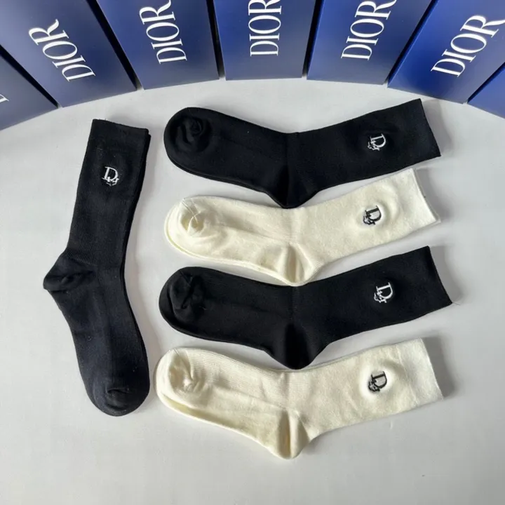スーパーコピー ディオール 靴下