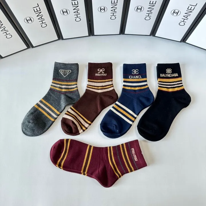 スーパーコピー シャネル 靴下