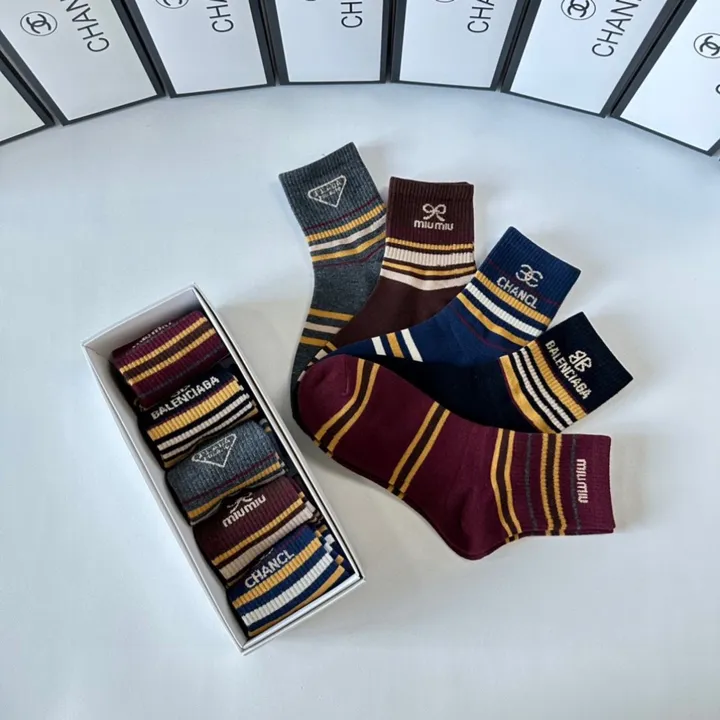 スーパーコピー シャネル 靴下