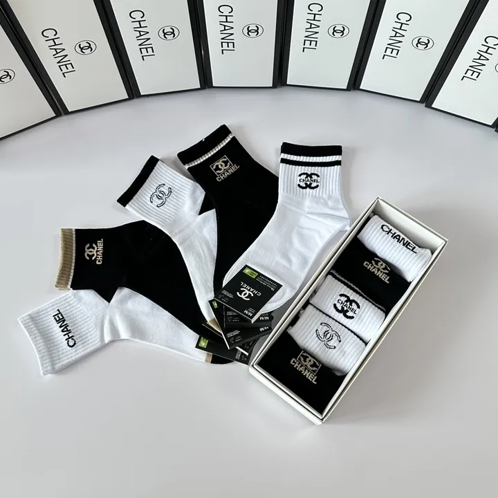 スーパーコピー シャネル 靴下