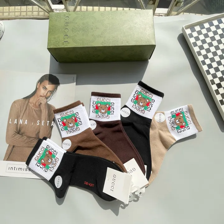 スーパーコピー グッチ 靴下