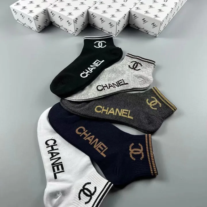 スーパーコピー シャネル 靴下