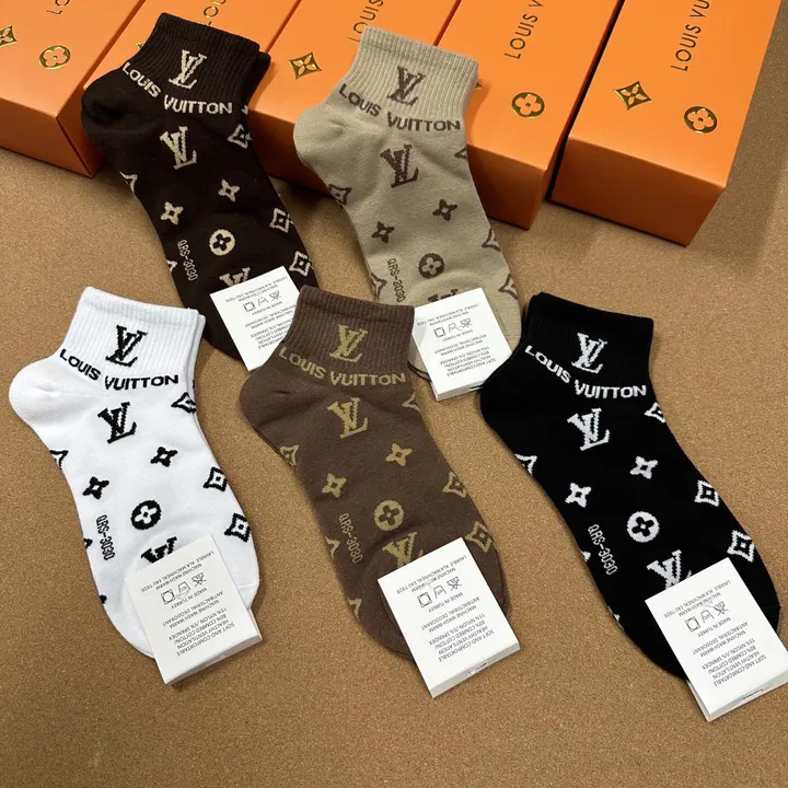 スーパーコピー ルイヴィトン 靴下