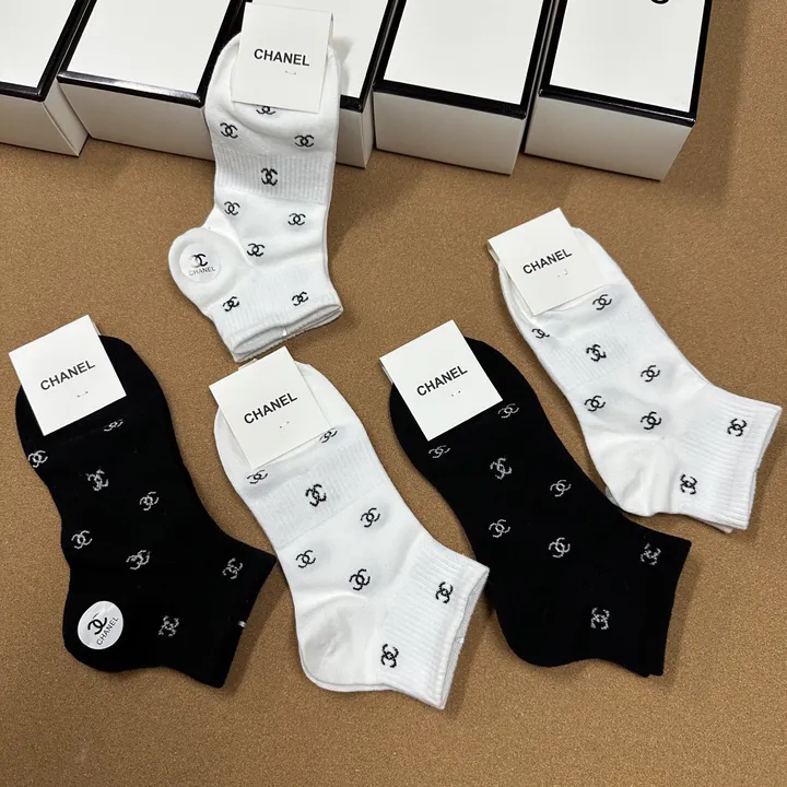 スーパーコピー シャネル 靴下