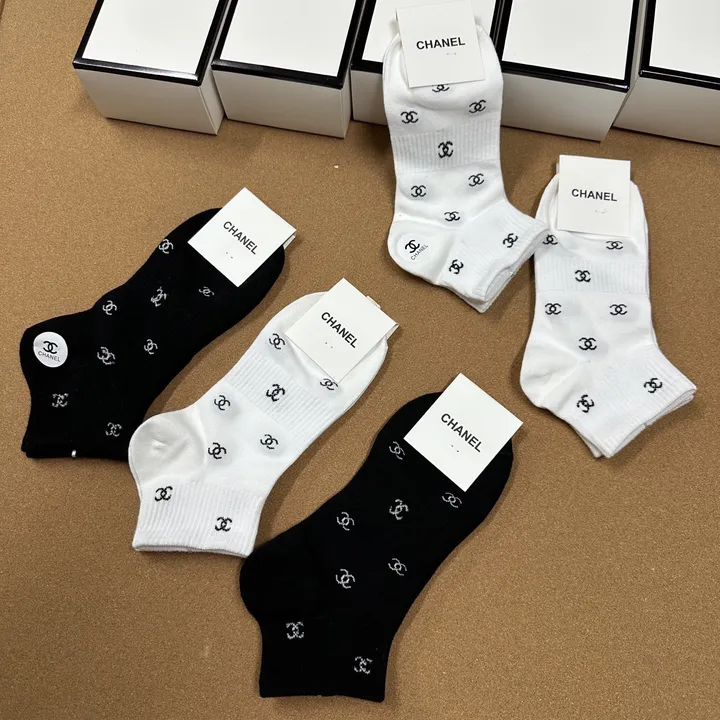 スーパーコピー シャネル 靴下