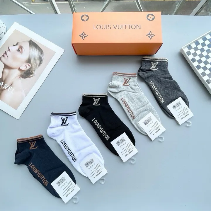 スーパーコピー ルイヴィトン 靴下