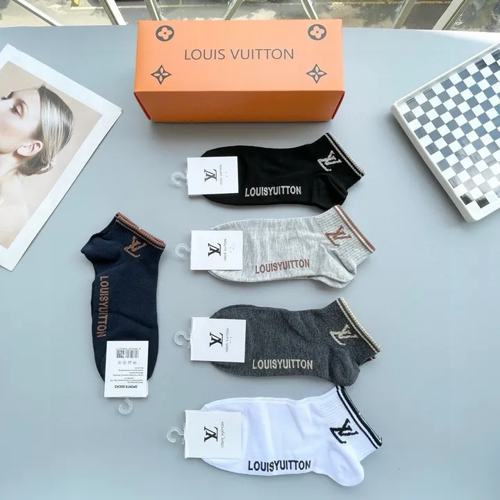 スーパーコピー ルイヴィトン 靴下