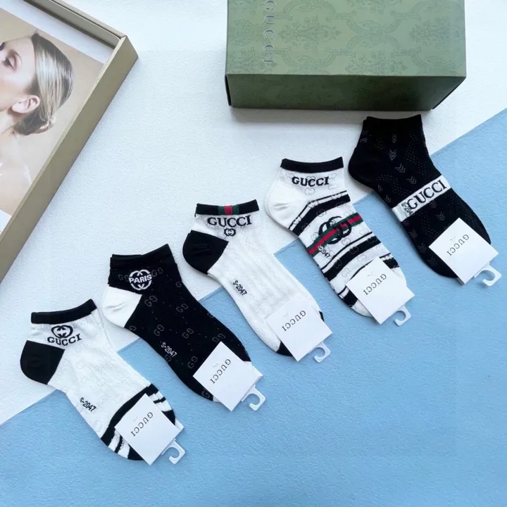 スーパーコピー グッチ 靴下