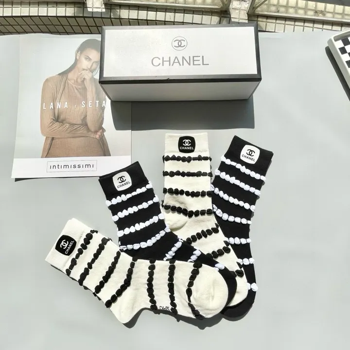 スーパーコピー シャネル 靴下