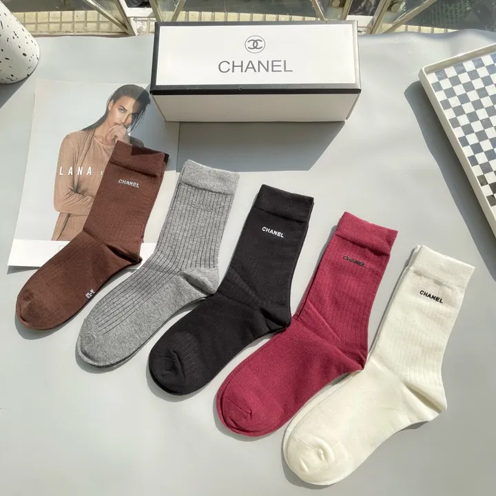 スーパーコピー シャネル 靴下