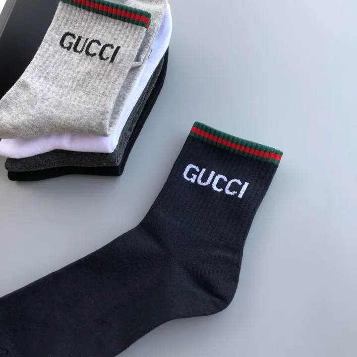 スーパーコピー グッチ 靴下