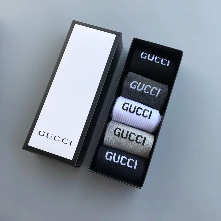 スーパーコピー グッチ 靴下