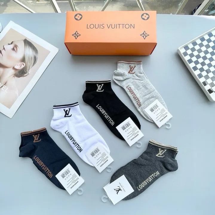 スーパーコピー ルイヴィトン 靴下