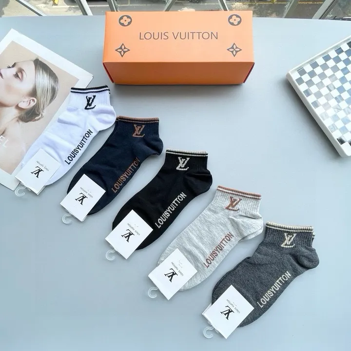 スーパーコピー ルイヴィトン 靴下