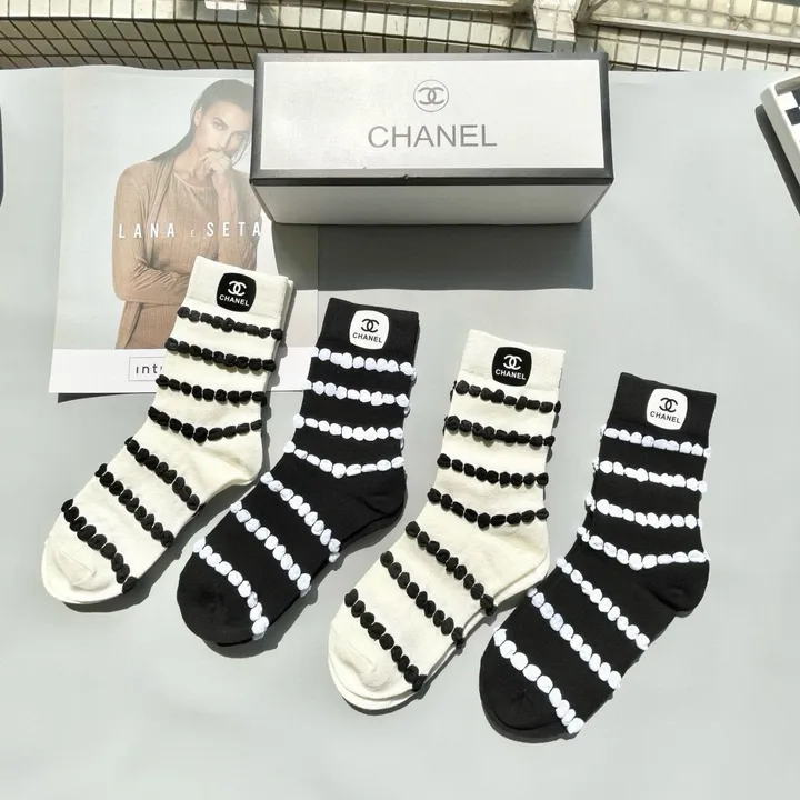 スーパーコピー シャネル 靴下