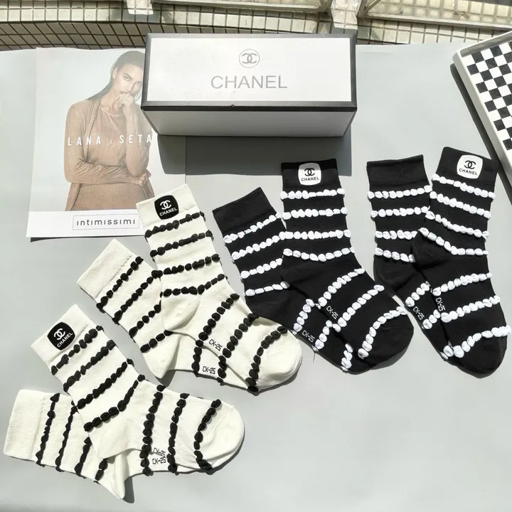 スーパーコピー シャネル 靴下