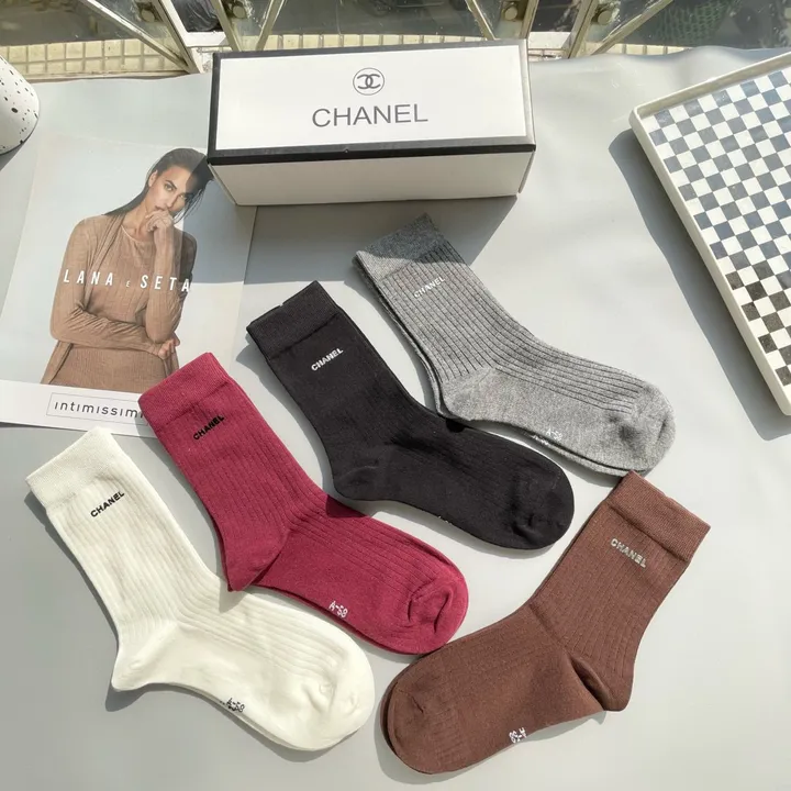 スーパーコピー シャネル 靴下