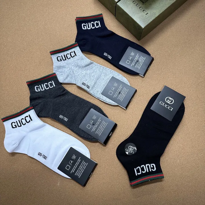 スーパーコピー グッチ 靴下