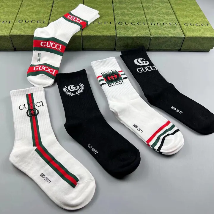 スーパーコピー グッチ 靴下