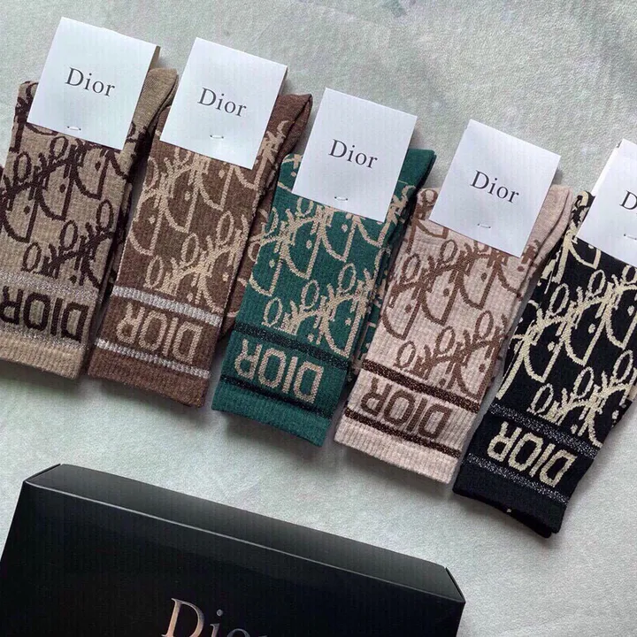 スーパーコピー ディオール 靴下