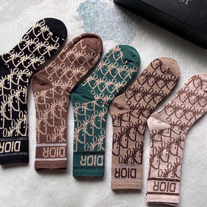 スーパーコピー ディオール 靴下