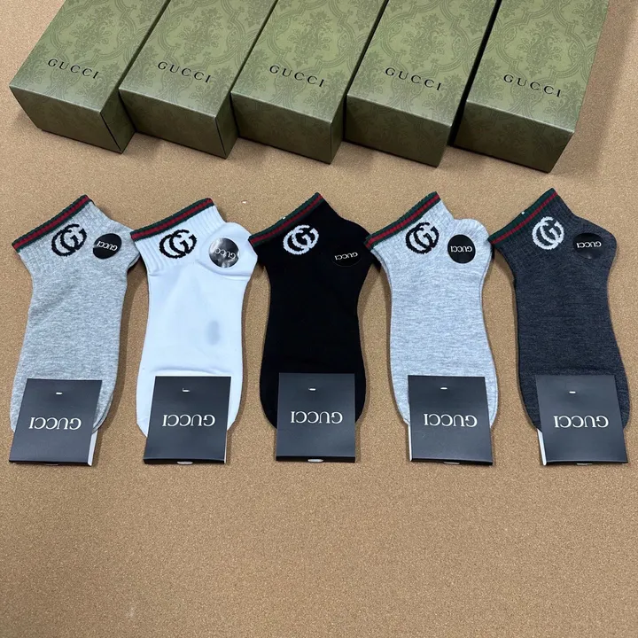 スーパーコピー グッチ 靴下